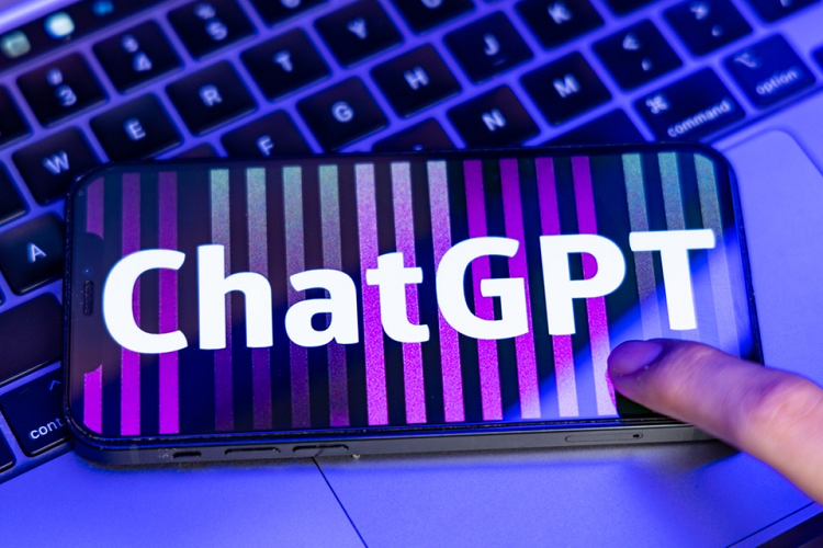 Google ra mắt đối thủ của ChatGPT